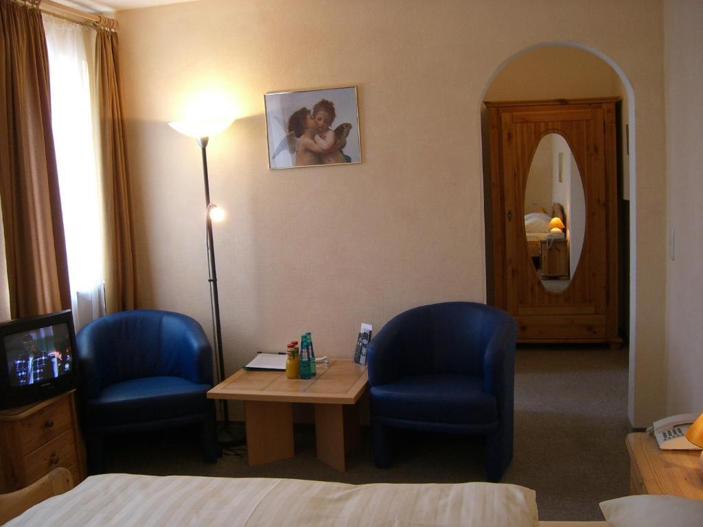 Hotel Simon Gauting Extérieur photo