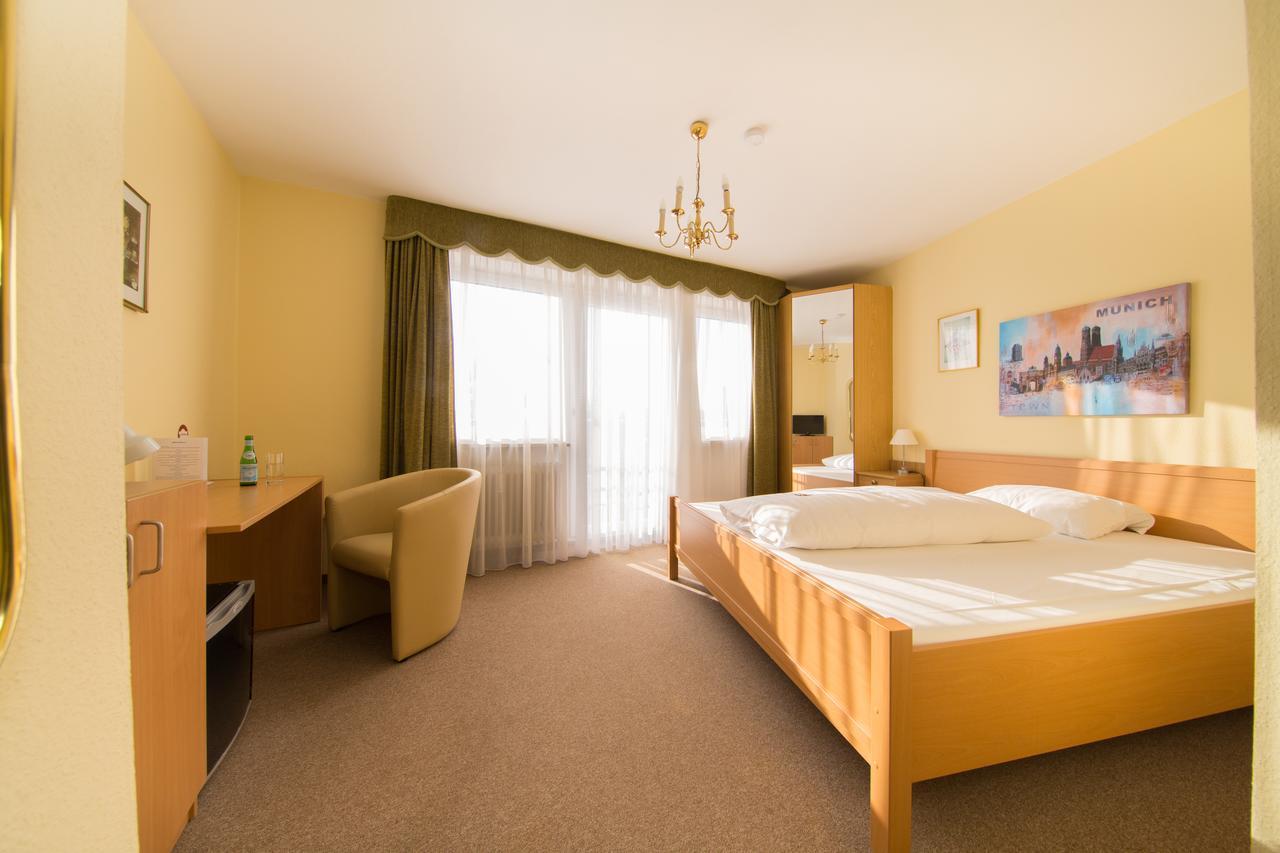 Hotel Simon Gauting Extérieur photo
