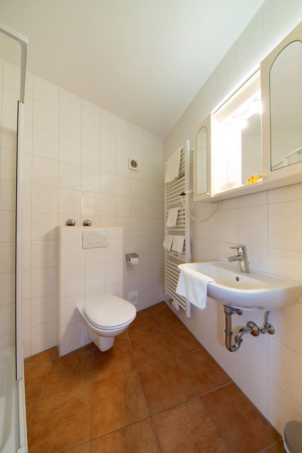Hotel Simon Gauting Extérieur photo