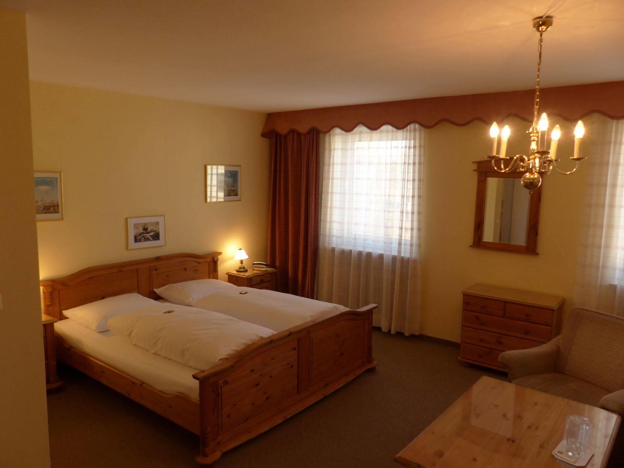 Hotel Simon Gauting Extérieur photo